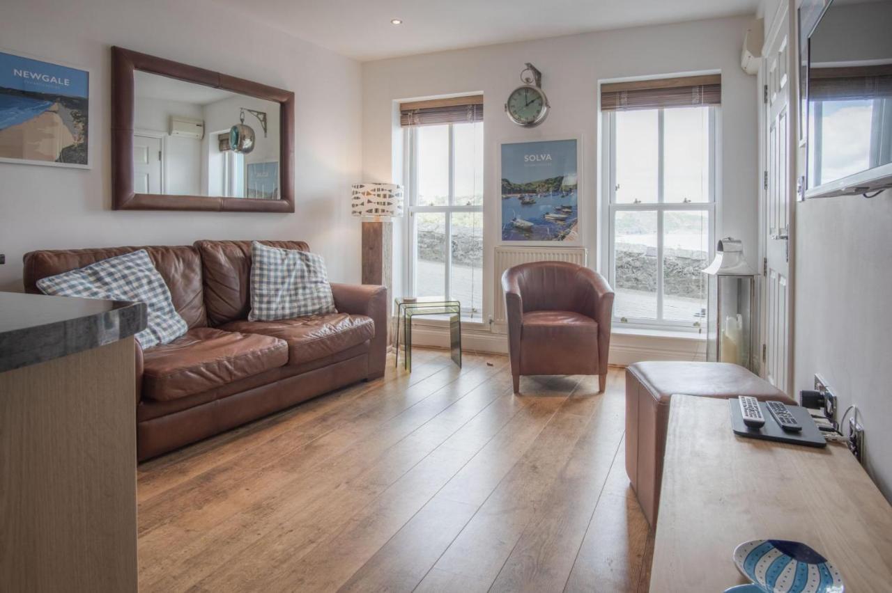 Goscar Court - 1 Bedroom Apartment - Tenby Extérieur photo